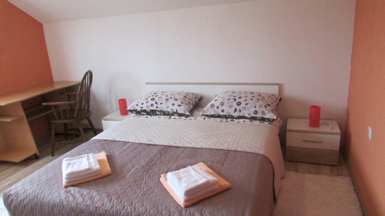 Apartman Franjicic Korenica Exterior photo