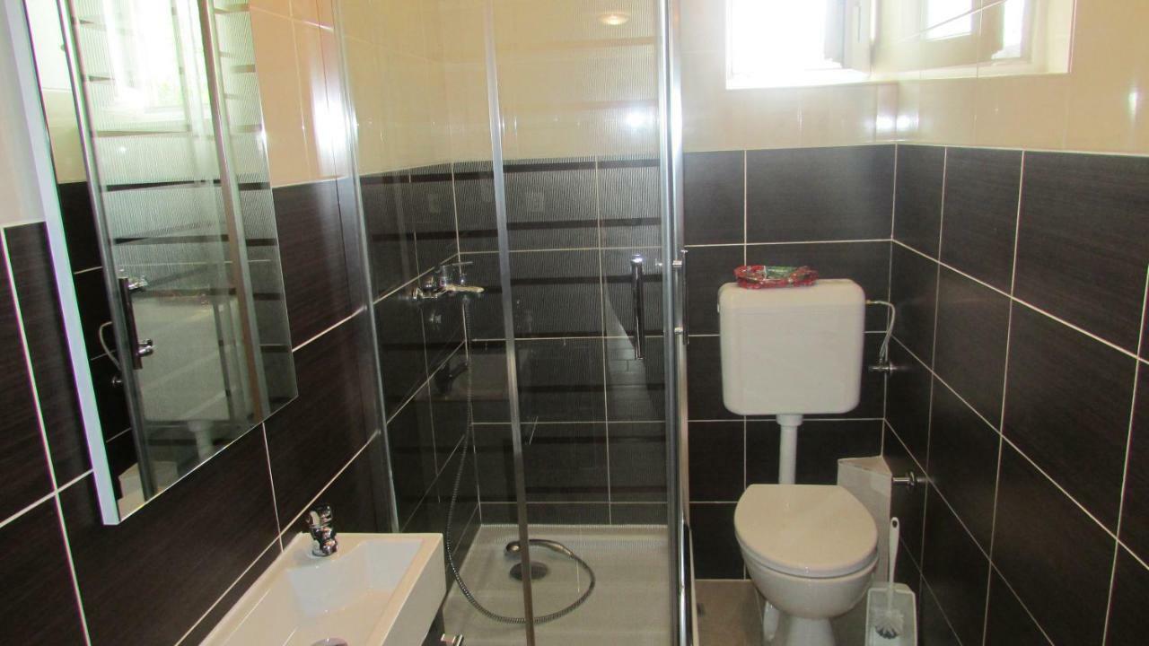 Apartman Franjicic Korenica Exterior photo